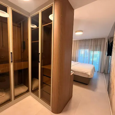 Lägenhet Olive Sea View Penthouse