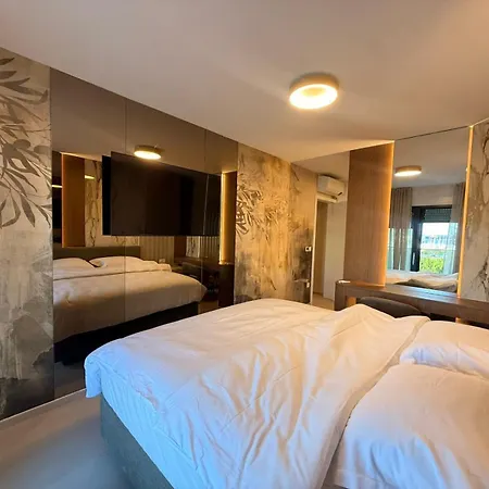 Lägenhet Olive Sea View Penthouse