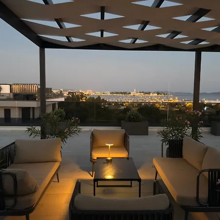 Lägenhet Olive Sea View Penthouse